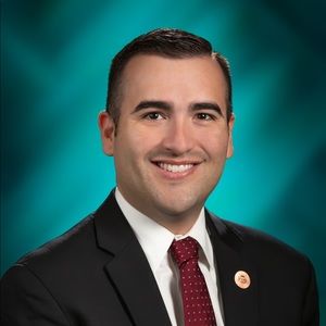 Meet your Posher, Thomas